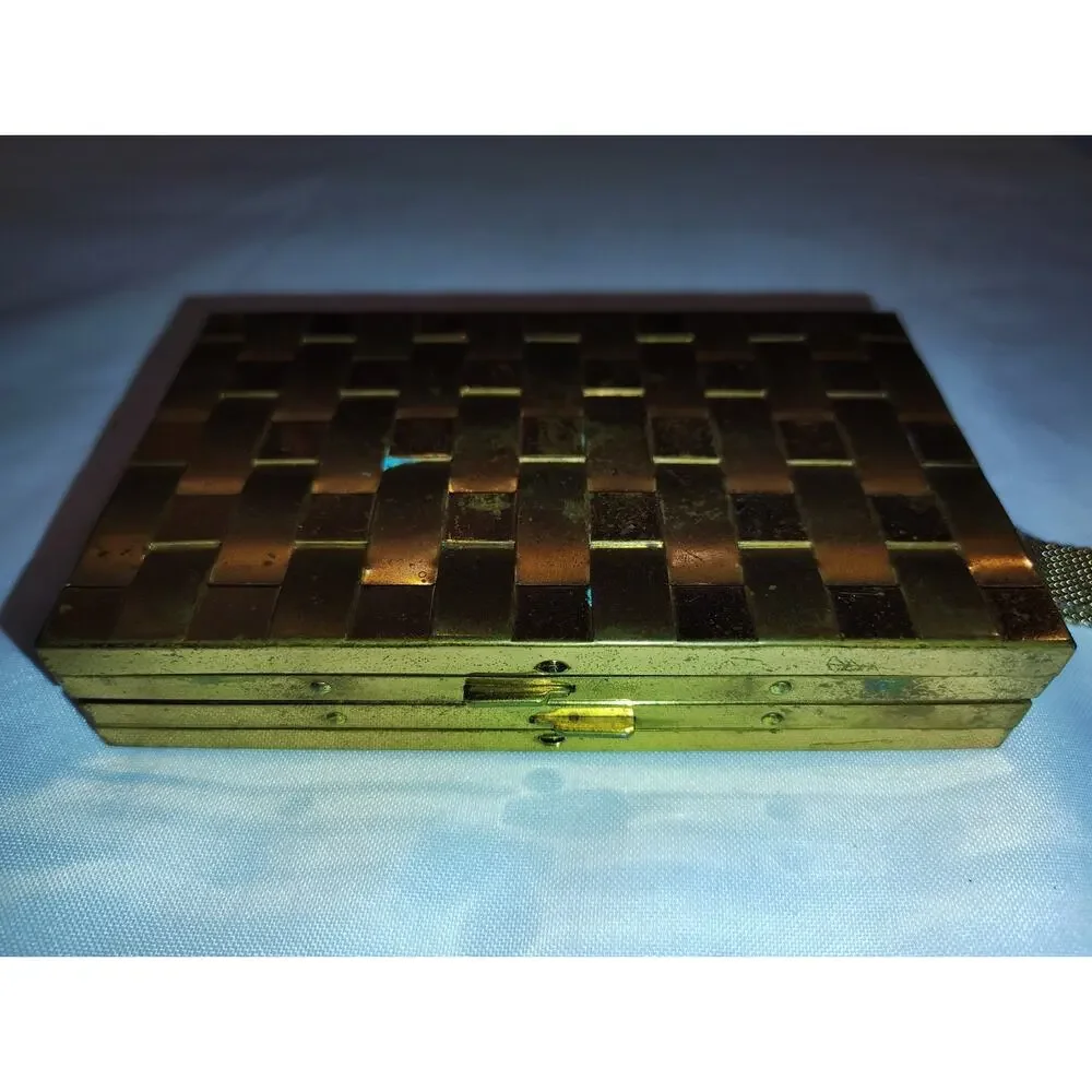 Vintage 1950’s Gold Tone Metal Basketweave Mesh Clutch/Evening Bag- Art Deco